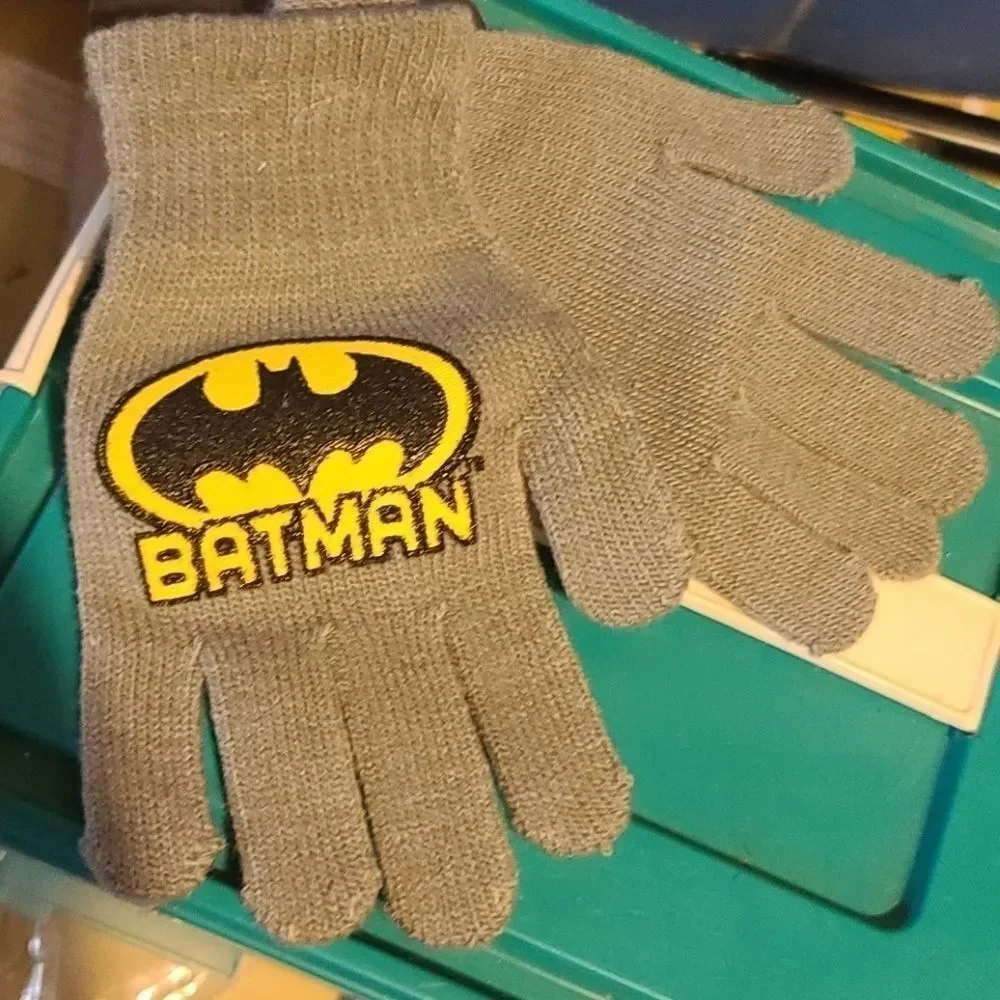Dc comics Batman grey small gloves